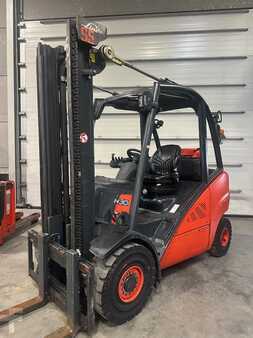 LPG VZV 2008  Linde H30T 6219 heures (1)