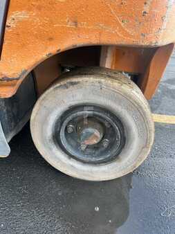 Chariots électriques à 4 roues 2012  Still RX60-25 1785 heures triplex 4480mm (10)