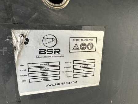 Chariots électriques à 4 roues 2013  Still RX60-25 triplex 7630mm 4 lignes (13)