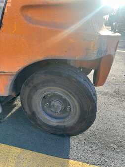 4-wiel elektrische heftrucks 2012  Still RX60-30 triplex 3937 heures (14)