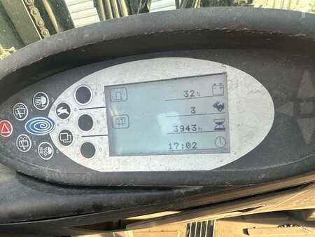 4-wiel elektrische heftrucks 2012  Still RX60-30 triplex 3937 heures (8)