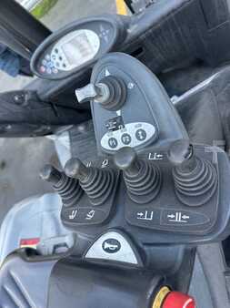 Eléctrico - 4 rodas 2014  Still RX60-40 triplex TDL/positionneur (8)