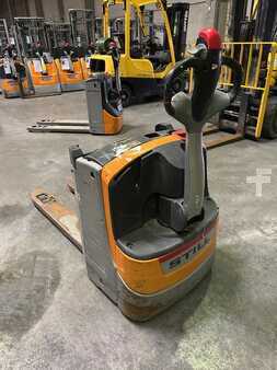 Porta-paletes elétrico 2019  Still EXU-H18 (1)