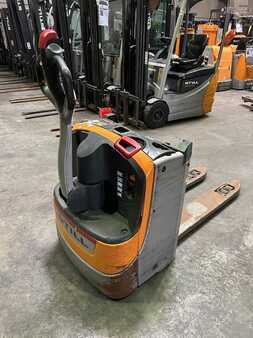 Porta-paletes elétrico 2019  Still EXU-H18 (3)