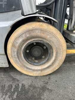 Chariots électriques à 3 roues 2012  Still RX50-13 compact 3753 heures (11)