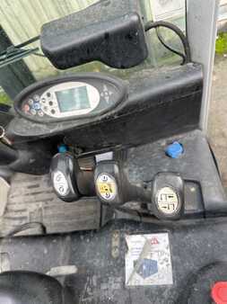 Chariots électriques à 3 roues 2012  Still RX50-13 compact 3753 heures (9)