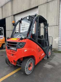 Empilhador a gás 2011  Linde H20T-01 triplex 3458 heures (4)