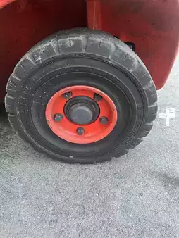 LPG heftrucks 2019  Linde H20T-01 cabine 4 lignes (16)