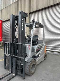 Eléctrico - 4 rodas 2016  Still RX60-35 4 lignes (2)