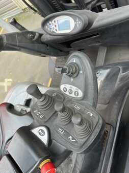 Eléctrico - 4 rodas 2016  Still RX60-35 4 lignes (8)