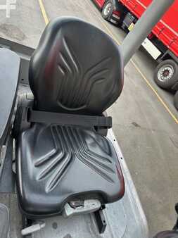 Eléctrico - 4 rodas 2016  Still RX60-35 4 lignes (9)