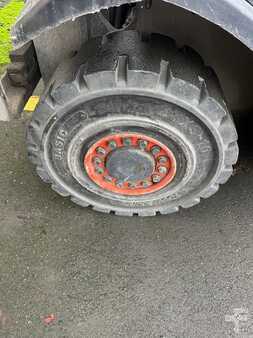 Carrelli elevatori GPL 2004  Linde H25T triplex 4 lignes (12)