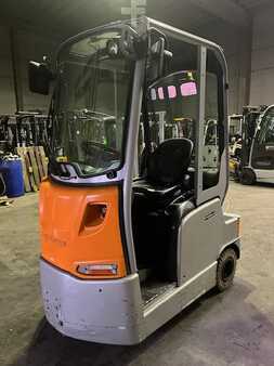 Terminál traktor 2015  Still LTX70 semi cabine (1)