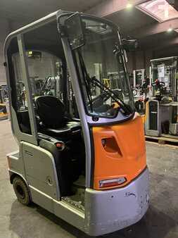 Terminál traktor 2015  Still LTX70 semi cabine (2)