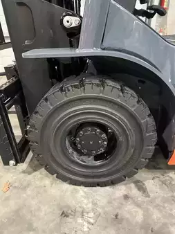 Gas gaffeltruck 2021  Toyota 02-8FGF18 démo 218 heures triplex 6500mm (13)