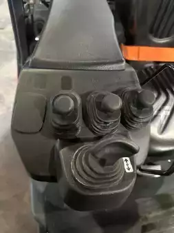 Gas gaffeltruck 2021  Toyota 02-8FGF18 démo 218 heures triplex 6500mm (9)