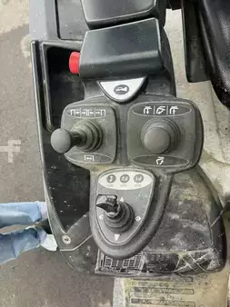 Eléctrica de 4 ruedas 2016  Still RX60-30 (14)