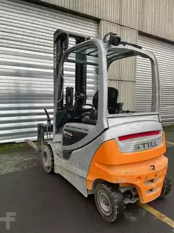 Eléctrica de 4 ruedas 2016  Still RX60-30 (5)