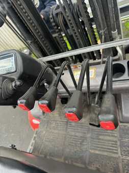 Carrelli elettrici 4 ruote 2019  Manitou ME420 (10)