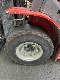 Carrelli elettrici 4 ruote 2019  Manitou ME420 (15)