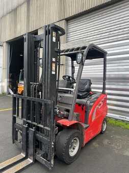 Carrelli elettrici 4 ruote 2019  Manitou ME420 (2)