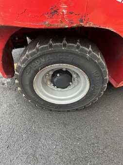 Carrelli elettrici 4 ruote 2017  Manitou ME425C 1682 heures TDL/positionneur (13)