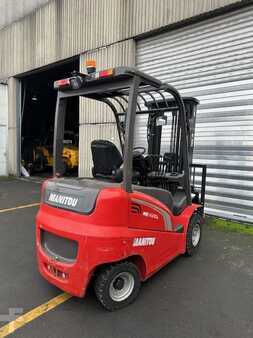 Carrelli elettrici 4 ruote 2017  Manitou ME425C 1682 heures TDL/positionneur (4)