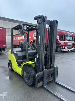 Diesel heftrucks 2010  Pramac FLX25D (1)