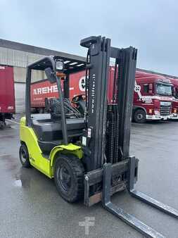 Diesel heftrucks 2010  Pramac FLX25D (18)