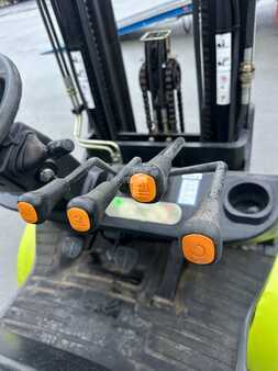 Diesel heftrucks 2010  Pramac FLX25D (27)