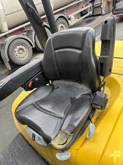 Diesel heftrucks 2019  Yale GDP25VX 2019 5513 heures triplex (10)
