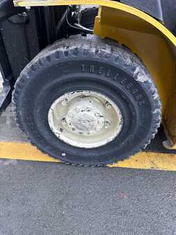 Diesel heftrucks 2019  Yale GDP25VX 2019 5513 heures triplex (11)