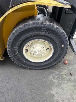 Diesel heftrucks 2019  Yale GDP25VX 2019 5513 heures triplex (13)