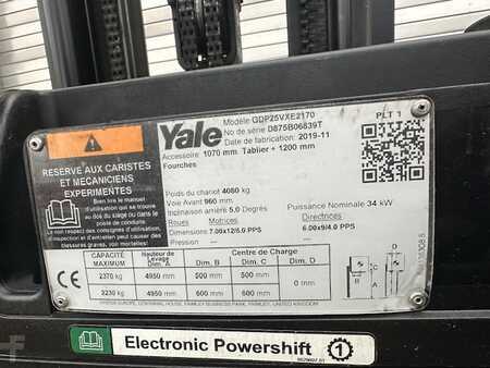 Diesel heftrucks 2019  Yale GDP25VX 2019 5513 heures triplex (7)