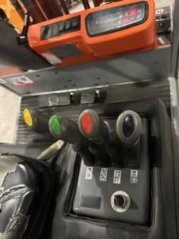 LPG heftrucks 2012  BT CB15G (10)