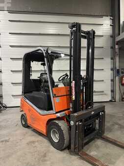 LPG heftrucks 2012  BT CB15G (2)