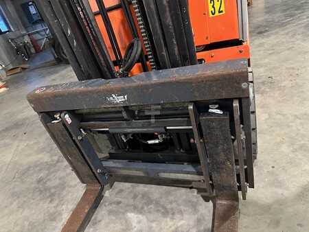 LPG heftrucks 2012  BT CB15G (5)