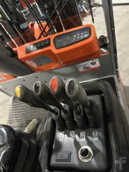 LPG heftrucks 2012  BT CB15G (10)