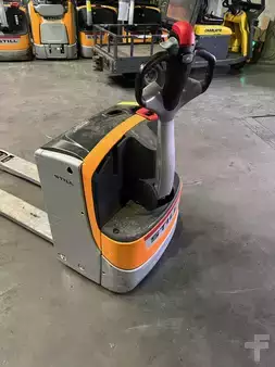 Lavtløftende truck 2018  Still EXU20 (2)