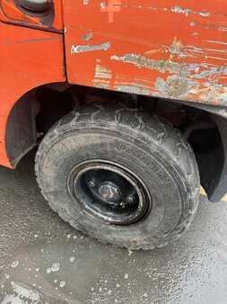 Empilhador diesel 2003  Toyota 62-7FDF30 TDL/écarteur (12)