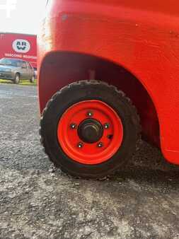 Nestekaasutrukki 2012  Linde H20T-01 TDL/posit.  triplex (15)