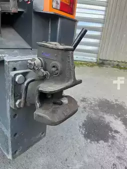 Terminaltraktor 2018  Still R07-25L (12)