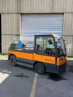 Terminaltraktor 2018  Still R07-25L (2)