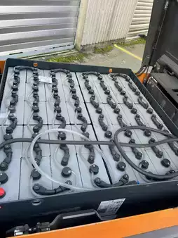 Terminaltraktor 2018  Still R07-25L (6)