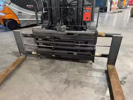 Diesel truck 2007  Linde H30D (12)