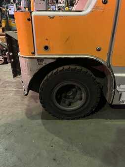 Terminal tractor 2021  Still LTX80 de 2021  2020 heures (12)