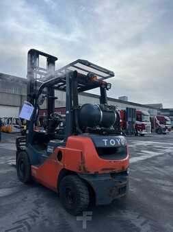 Treibgasstapler 2018  Toyota 02-8FGF25 TDL/positionneur (3)