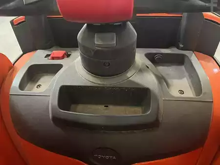 Horisontaalinen ordreplukker 2017  Toyota LPE200 903 heures (7)