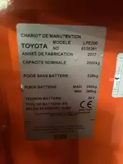 Horisontaalinen ordreplukker 2017  Toyota LPE200 903 heures (9)