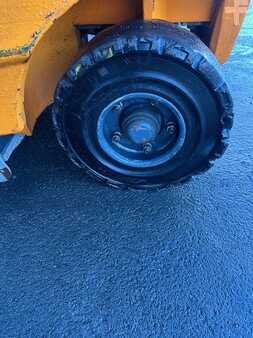 Carrelli elettrici 4 ruote 2016  Still RX60-30 (12)